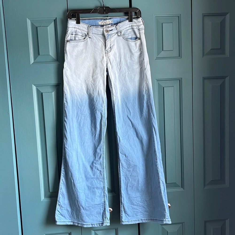 Incredible ombré jeans!!